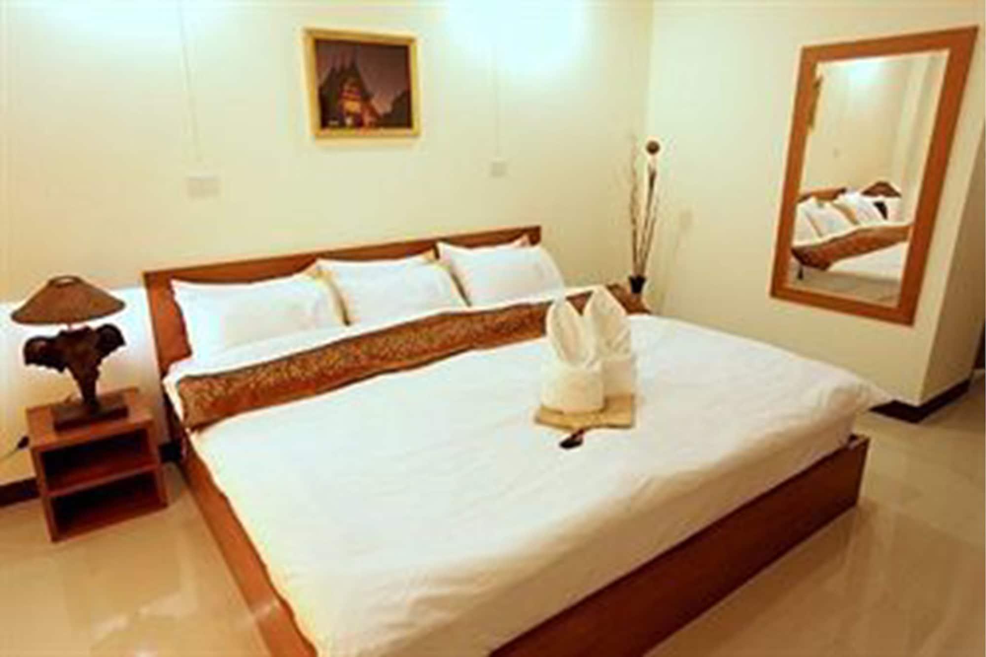 Rafael Hotel&Mansion Bangkok - SHA Extra Plus Certified Bagian luar foto